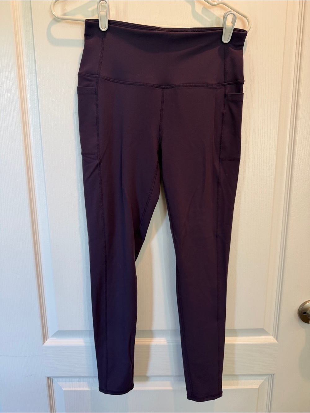 Skechers High-Waist Full-Length Leggings in Deep Plum